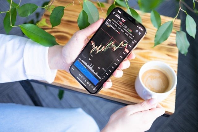 Why Circulating Supply Matters For Investors?